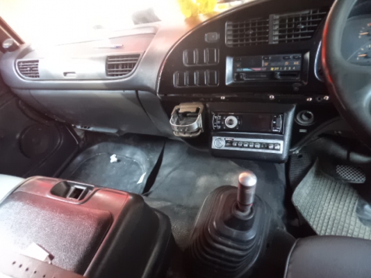 ขายรถอีซูซุเดก้า10ล้อเครื่อง195แรงม้า สภาพสวยๆพร้อมใช้งานคับ ขายรถอีซูซุเดก้า10ล้อเครื่อง195แรงม้า สภาพสวยๆพร้อมใช้งานคับ