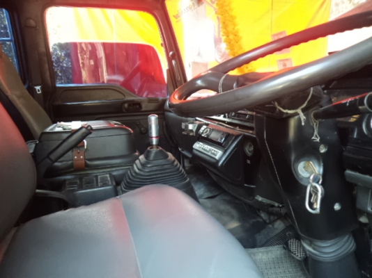 ขายรถอีซูซุเดก้า10ล้อเครื่อง195แรงม้า สภาพสวยๆพร้อมใช้งานคับ ขายรถอีซูซุเดก้า10ล้อเครื่อง195แรงม้า สภาพสวยๆพร้อมใช้งานคับ