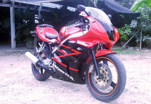 ขายCBR250 ปี89 ทะเบียนแท้ 50000 ขายCBR250 ปี89 ทะเบียนแท้ 50000