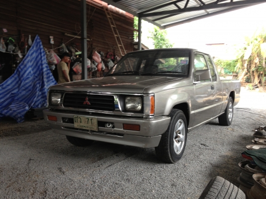 ขายมิซูL200ปี95 พร้อมใช้ราคา100,000