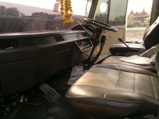 ขายรถ 10 ล้อ 2 เพลา กระบะเหล็กดั้มดิน MITSUBISHI MMTFN  527EVC 6D16 ยูโรวัน ปี.46 มี ระบบลำโพงลากลูก สวยจัด สนใจจองด่วน