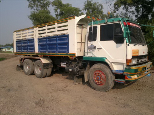 ขายรถ 10 ล้อ 2 เพลา กระบะเหล็กดั้มดิน MITSUBISHI MMTFN  527EVC 6D16 ยูโรวัน ปี.46 มี ระบบลำโพงลากลูก สวยจัด สนใจจองด่วน