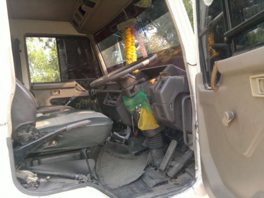 ขายรถ 10 ล้อ 2 เพลา กระบะเหล็กดั้มดิน MITSUBISHI MMTFN  527EVC 6D16 ยูโรวัน ปี.46 มี ระบบลำโพงลากลูก สวยจัด สนใจจองด่วน