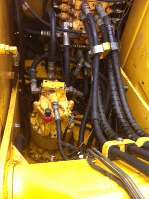 KOMATSU PC 130-8 รถสวยจัดเต็มทุกระบบพร้อมใช้งานได้เลยครับ รถทำงาน 3,000 ชม. เครื่องแน่นแรงดี ภายในห้องเก๋งสะอาดสวย แอร์ CD อุปกรณ์ครบครัน ภายนอกบอดี้สวยสุดๆ ช่วงล่างเต็ม เอกสารทะเบียนครบ ราคาต่อรองได้ครับ KOMATSU PC 130-8 รถสวยจัดเต็มทุกระบบพร้อมใช้งานได้เลยครับ รถทำงาน 3,000 ชม. เครื่องแน่นแรงดี ภายในห้องเก๋งสะอาดสวย แอร์ CD อุปกรณ์ครบครัน ภายนอกบอดี้สวยสุดๆ ช่วงล่างเต็ม เอกสารทะเบียนครบ ราคาต่อรองได้ครับ