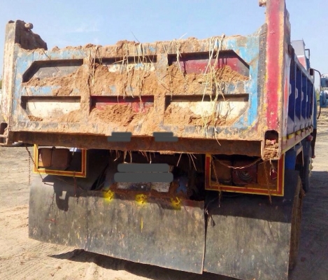 TOYOTA DYNA BU91 - 115 HP 14B หกล้อดั๊มพ์ สามใบปัด กระบะดั๊มพ์เหล็ก 4 ตันความยาว 3.60 เมตรสภาพสวย ช่วงล่างใหญ่ติด F หน้าหลัง เครื่องแรงดีไม่เยิ้ม ภายในเก๋งคอนโซลครบพร้อม พวงมาลัยเพาเวอร์ ช่วงล่างยาง 8.25 ขอบ 16 สภาพดี 70\% พร้อมบรรทุกพร้อมทำงานได้เลย เอกสา