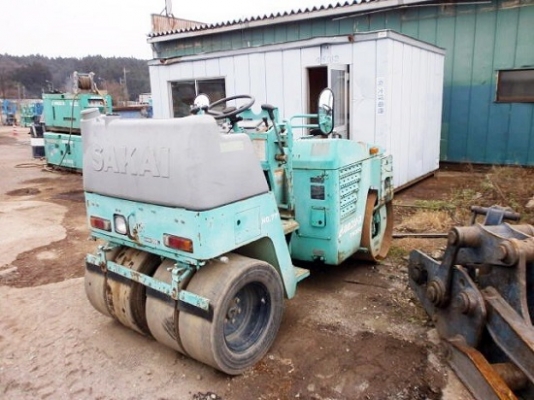 ขายรถบด SAKAI TW 350 รุ่นใหม่ พร้อมใช้งาน นำเข้าจากญี่ปุ่น ติดต่อคุณ อิทธิวัฒน์ 095-7467778