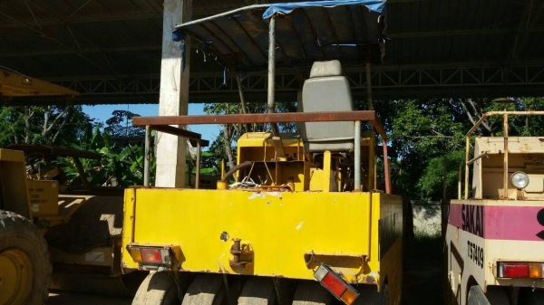 รถบด SAKAI TS150 9 ล้อยาง เอกสารเล่มทะเบียน รถบด SAKAI TS150 9 ล้อยาง เอกสารเล่มทะเบียน