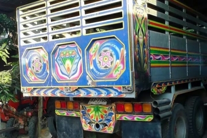 ขาย10 ล้อดั้ม 2 เพลา ร็อกกี้ใหญ่แท้