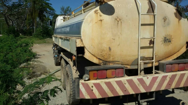 รถน้ำ 10ล้อ 2เพลา HINO KT725 เปลี่ยนหัว เครื่อง EH 700 สภาพพร้อมใช้