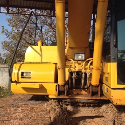 ขาย!!! โคมัสสุ รุ่น 8 สภาพดี