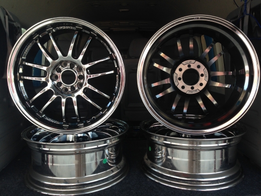 แม็กมือสอง โรงงานสภาพดี ชุดละ 7,900 บาท ( 4 วง )