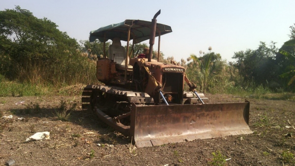 ขายแทรคเตอร์โคมัทสุ  D20-3  สภาพร้อมใช้งาน ราคา 90000