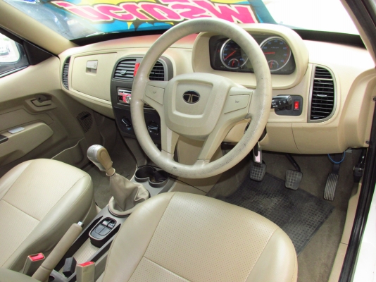 ทาทา กระบะ บรรทุกของ  รถสวยไม่มีชนหนัก ไม่มีน้ำม่วมมาแน่นอน ราคา149,000 เท่านั้น