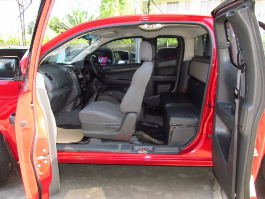 ขายกระบะ ใหม่ๆ สภาพป้ายแดง ปี2012 สนใจโทร 088-000-2189 เดือนดารา