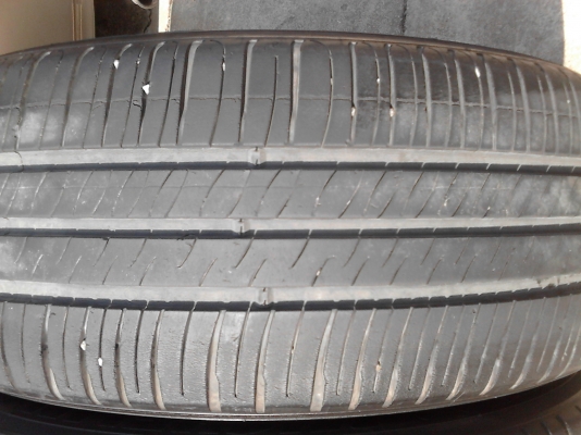 215/60R16 MICHELIN ENERGY XM-2 สวย ดอกยางหนา เสมอ TEL.081-427-3941 215/60R16 MICHELIN ENERGY XM-2 สวย ดอกยางหนา เสมอ TEL.081-427-3941