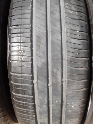 215/60R16 MICHELIN ENERGY XM-2 สวย ดอกยางหนา เสมอ TEL.081-427-3941 215/60R16 MICHELIN ENERGY XM-2 สวย ดอกยางหนา เสมอ TEL.081-427-3941