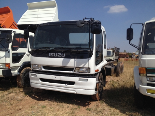 ขายเดก้า 10 ล้อเพลาเดียว เครื่อง 6HE1 เทอร์โบ 230 แรงม้า(ในเล่ม) รถสวยๆสภาพใหม่ เก็บงานใหม่แล้ว ต้องการกระบะหรือแบบใหนสั่งได้เลย ค่ะ ช่วงยาว นะคะ 7..70 เมตร พร้อมเล่มทะเบียน