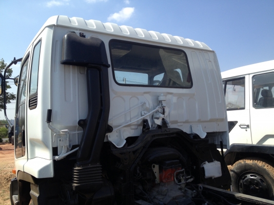 ขายเดก้า 10 ล้อเพลาเดียว เครื่อง 6HE1 เทอร์โบ 230 แรงม้า(ในเล่ม) รถสวยๆสภาพใหม่ เก็บงานใหม่แล้ว ต้องการกระบะหรือแบบใหนสั่งได้เลย ค่ะ ช่วงยาว นะคะ 7..70 เมตร พร้อมเล่มทะเบียน