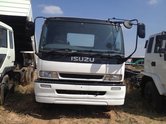 ขายเดก้า 10 ล้อเพลาเดียว เครื่อง 6HE1 เทอร์โบ 230 แรงม้า(ในเล่ม) รถสวยๆสภาพใหม่ เก็บงานใหม่แล้ว ต้องการกระบะหรือแบบใหนสั่งได้เลย ค่ะ ช่วงยาว นะคะ 7..70 เมตร พร้อมเล่มทะเบียน