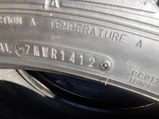 205/45R17 DUNLOP SP SPORT LM-703 ชุด 4 เส้น TEL.081-427-3941 205/45R17 DUNLOP SP SPORT LM-703 ชุด 4 เส้น TEL.081-427-3941