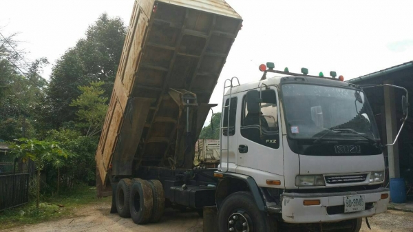 สิบล้อแม่+ลูกISUZU MEGA 270ปี42