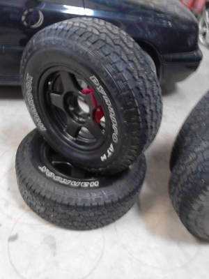 265/70R16 HANKOOK DYNAPRO ATM ชุด 4 ล้อ ใช้งานน้อย ปี 2013 TEL.081-427-3941 265/70R16 HANKOOK DYNAPRO ATM ชุด 4 ล้อ ใช้งานน้อย ปี 2013 TEL.081-427-3941