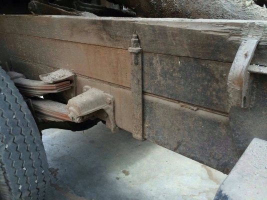 ISUZU TX DA120 HP หกล้อดั๊มพ์ กระบะดั๊มพ์เหล็กคอกสูง 6 ตันความยาว 4 เมตรสภาพดีไม่มีผุพร้อมบรรทุกหนักได้เลย เครื่องยนต์เดิมๆแรงดี หัวเก๋งฝากระโปร่งไม่ผุภายในเก๋งคอนโซลครบ พวงมาลัยธรรมดา ช่วงล่างใหญ่เดิมๆคัชซรไม่บวม ยาง 9.00 ขอบ 20 สภาพดี 60\% เอกสารทะเบียนค