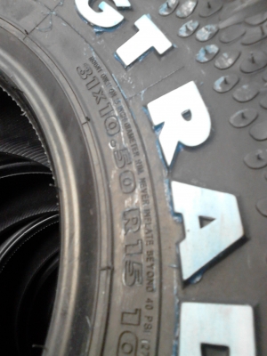 31X10.50R15 KOMODO MT GT RADIAL ยางใหม่ๆ ปี 2014 ชุด 4 ล้อ TEL.081-427-3941 31X10.50R15 KOMODO MT GT RADIAL ยางใหม่ๆ ปี 2014 ชุด 4 ล้อ TEL.081-427-3941