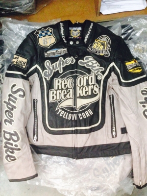 เสื้อ ออกทริป ของเข้า Yellow corn bb-2103  ยี่ห้อ JAPAN ของนำเข้า เสื้อ YELLOW CORN ของแท้ 100 \% มี7 รุ่นมี M L LL XXL