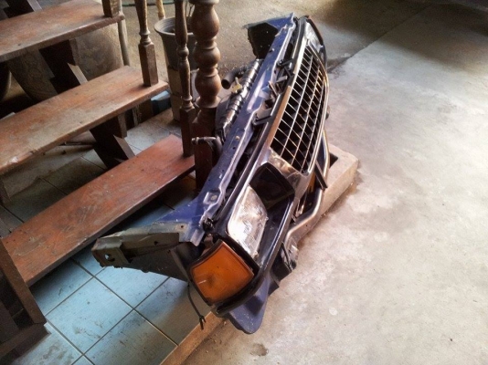 ตัดศอก mu ไม่มีกันชนหน้าครับ หม้อน้ำแผงคอยร้อนครบ