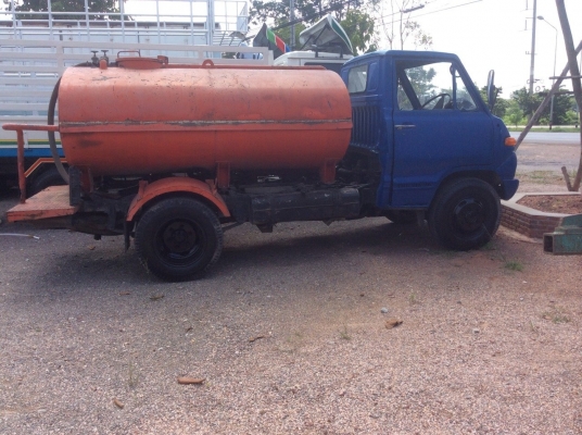 TOYOTA 6ล้อ เครื่อง 85แรง รถน้ำ(ช่วงสั้น)เกียร์สาย พร้อมปั๊มดูด ครัทซีสวยจัด เครื่องดี ขับดี ถังดี เล่มทะเบียนพร้อม ขาย135,000 บาท