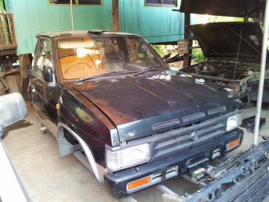 หัวตัดติดประตู Nissan Terrano I จอโค้ง ดีเซลTD27 A/T 4wd