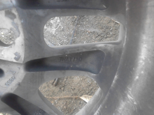 ล้อ BMW. ขอบ 16 ( 7JX16 ) มี 1 ล้อ พร้อมยาง TEL.081-427-3941 ล้อ BMW. ขอบ 16 ( 7JX16 ) มี 1 ล้อ พร้อมยาง TEL.081-427-3941