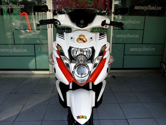 Nouvo sx สีส้มขาว ลาย Real madrid Edition ตัวท๊อป ล้อแมกซ์ มือหนึ่งรุ่นแพงสุด รถเดือน มี.ค.ปี 57 มีมาไม่บ่อย 39900