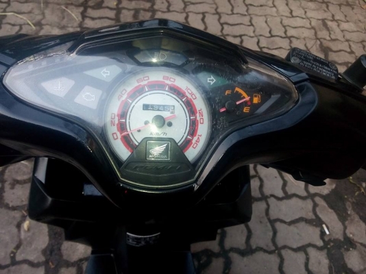 ขายถูกๆ click110i ปี2554 ราคาพิเศษด่วนๆคับ เล่มเอกสารครบ