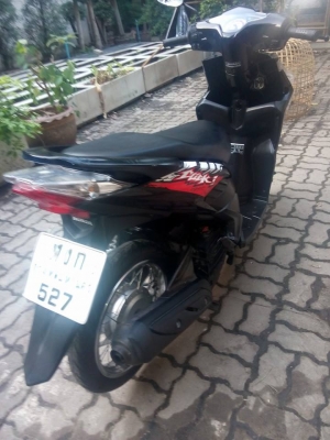 ขายถูกๆ click110i ปี2554 ราคาพิเศษด่วนๆคับ เล่มเอกสารครบ