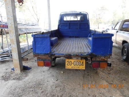 ขายรถบรรทุก 4 ล้อ พร้อมใช้งาน ติดต่อ 097 932 3028