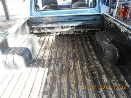 ขายรถบรรทุก 4 ล้อ พร้อมใช้งาน ติดต่อ 097 932 3028