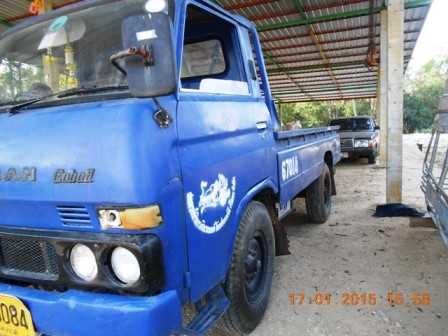 ขายรถบรรทุก 4 ล้อ พร้อมใช้งาน ติดต่อ 097 932 3028