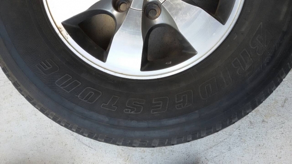 ขายล้อ VIGO รุ่น4*4 ตัวแรก แถมยางให้ด้วย