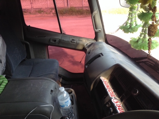 ขาย MITSUBISHI   FUSO รถบรรทุก 10 ล้อหัวลาก