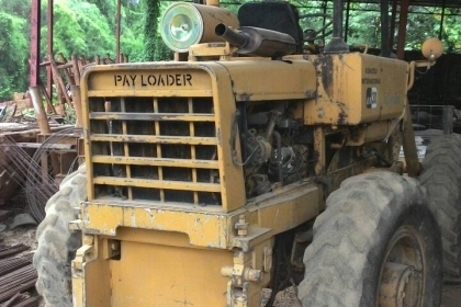 รถตักล้อยาง KOMATSU JH 30 สภาพดีพร้อมใช้งาน