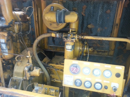 ขาย เครื่องปั้มลม KOMATSU 400 Cfm 10.5 Bar พร้อมใช้งานพึ่งมาจากญีปุ่นเลยครับ