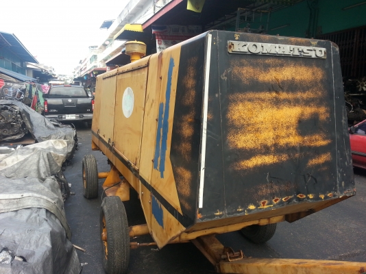 ขาย เครื่องปั้มลม KOMATSU 400 Cfm 10.5 Bar พร้อมใช้งานพึ่งมาจากญีปุ่นเลยครับ