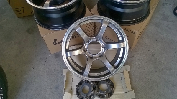 ขายครับ ล้อแม๊กซ์เลนโซ่ RTA 17x8...6 x 139.7 ขายครับ ล้อแม๊กซ์เลนโซ่ RTA 17x8...6 x 139.7