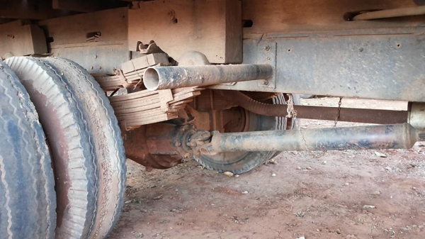 ***ขายแล้วครับขอบคุณ Truck2hand ขาย KS110 6ล้อ ช่วงล่างใหญ่ จอมลุย ISUZU KS 4BD1-110แรง ฝาขาว วางหัวNPR115 ประกอบ(ลงเล่ม) เครื่องเดิม ฝาขาวยอดนิยม เครื่องแรง แน่นดีครับ อึด ทน เกียร์ใหญ่ ลุยๆ เข้าง่ายไม่หลุด ช่วงล่างFหน้า-หลัง คัสซีดี มีเก็บงานมานิดหน่อย