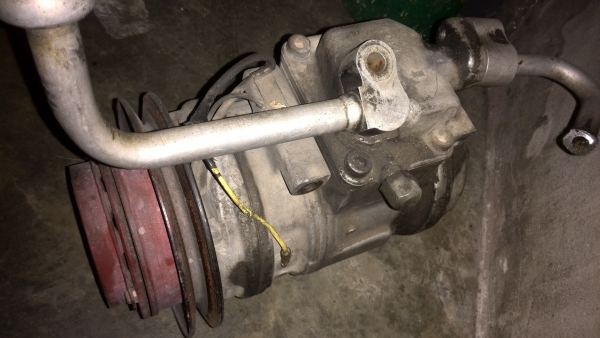 ขาย อะไหล่ รภ เก๋งtoyota คราวน์  โทร 083-9023717