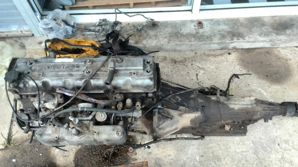 ขายเครื่องโต้โยต้าคราวน์ ทั้งเครื่อง ทั้งเกรียร์ 3500