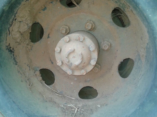 ขายรถ 10 ล้อหัวยาวเรียล 3 เพลา มีวินหน้าด้วย คัสซีสวยจัดตลอดเส้น เครื่องคัมมินส์ ยางเรเดียลเต็มทั้ง 10 เส้น ชุดโอนครบ ราคาต่อรองได้