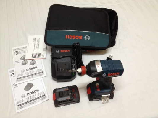 สว่านไร้สาย หัวบล็อก1/2"+ไขควง1/4" 2in1 Bosch IDH182-02 18V มอเตอร์ไม่ใช้แปรงถ่าน พร้อมแบ็ต2ก้อน แท่นชาร์จและกระเป๋าไนล่อน